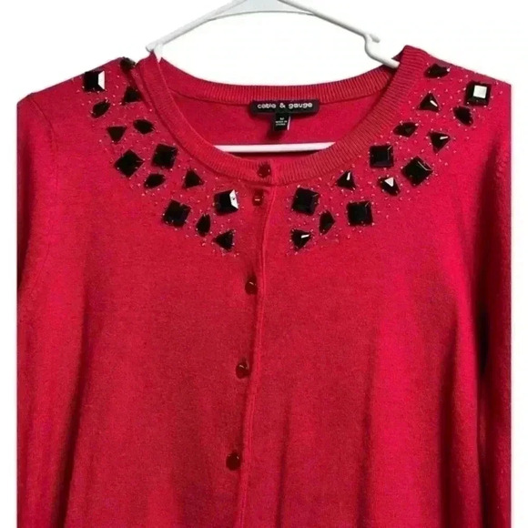 Cable & Gauge Red Embellished Sweater Cardigan Size Medium - Picture 2 of 6